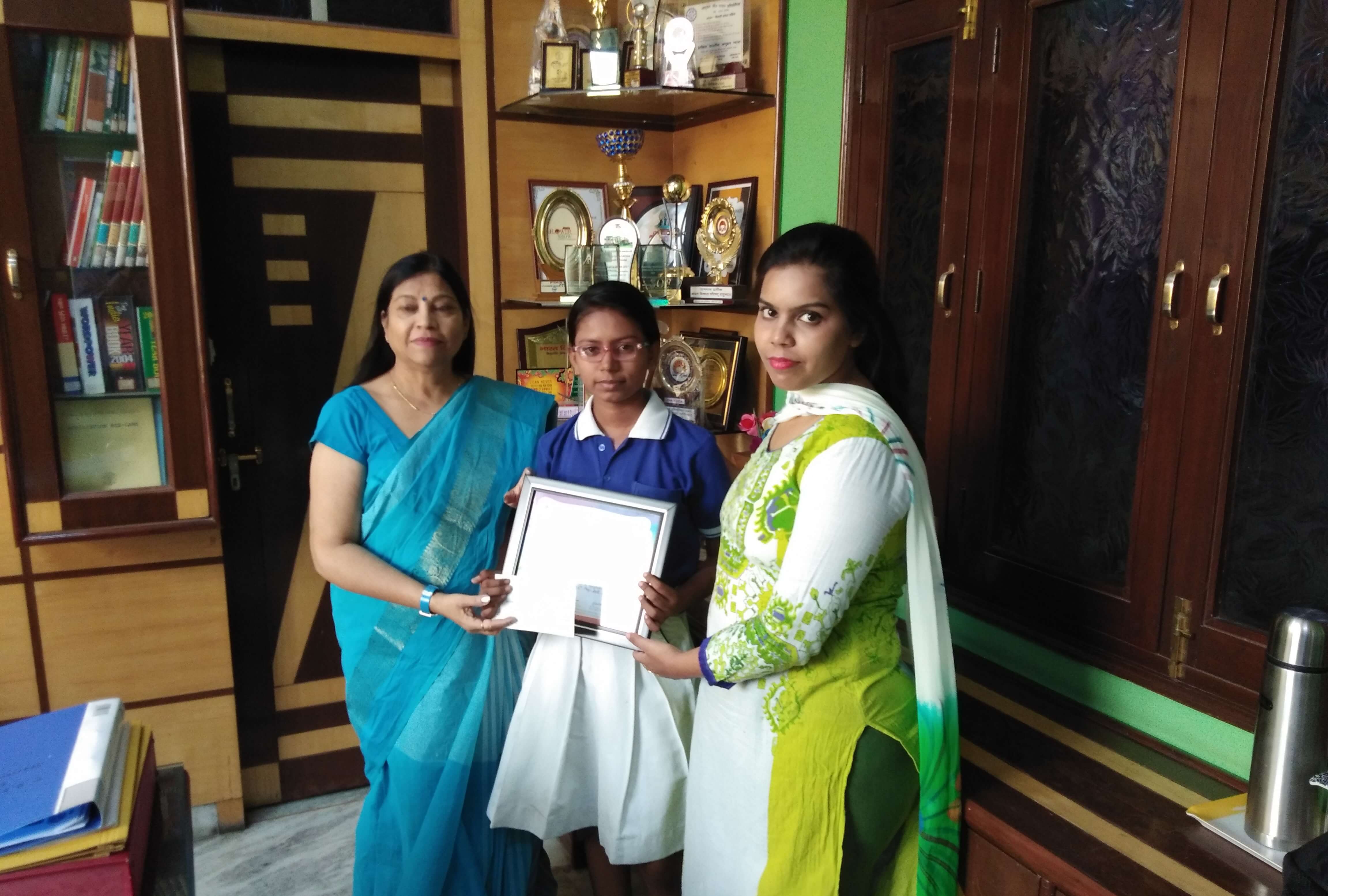 First Prize Winner in Bachchon Ki Rangshala